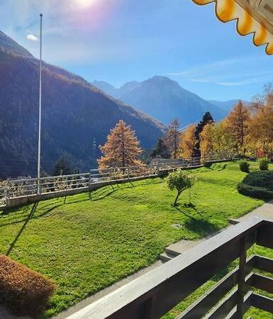 Апартаменти Retreat Solohike Morel Екстер'єр фото